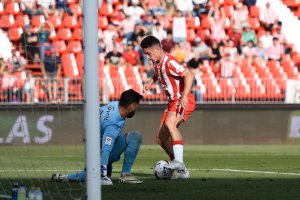 Arribas firmó un doblete en la última jornada de LaLiga en el triunfo por 6-1 frente al Cádiz.