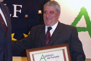 Luis Fernández Revuelta.