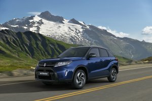 El Suzuki Vitara renueva su estética e incorpora tecnologías de conectividad de última generación y más sistemas de asistencia a la conducción