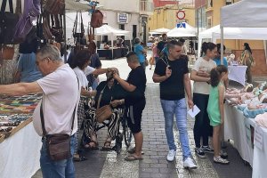 Mercadillo artesanal del pasado fin de semana en Viator.