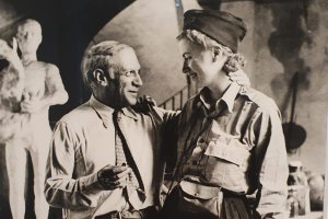 Picasso y Lee Miller, fotografiados en una de las imágenes que se han expuesto en el CAF.