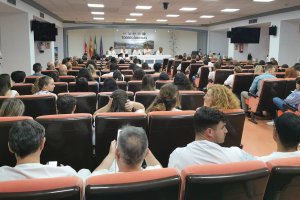 Reciente acto de despedida de 65 Especialistas Internos Residentes en Torrecárdenas.