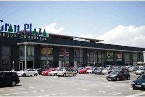 Imagen de archivo del Centro Comercial de Roquetas.