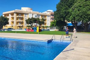 Imagen de la piscina municipal de Cuevas del Almanzora.