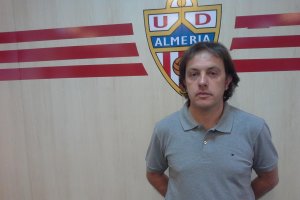 Andrés Fernández en los despachos del Mediterráneo, donde estuvo una larga temporada.