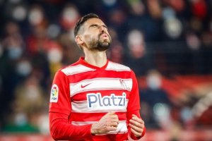 Antonio Puertas espera una llamada para saber dónde jugará en la 24-25.