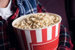 Cine y palomitas, combinación perfecta.