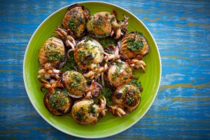 Jibia a la plancha. Fotografía de lunamarina descargado en Depositophotos.com.