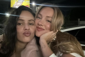 Rosalía y Ester Expósito