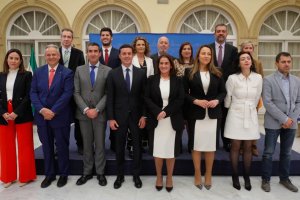 Directiva del Colegio de Economistas.