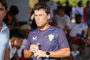 Rubi vuelve para subir al Almería a Primera División.