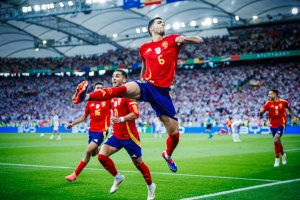 Merino se viste de héroe en el partido ante Alemania.