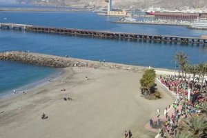 El mar de Almería, escenario de naufragios y muertes de jóvenes que llegan buscando un futuro.