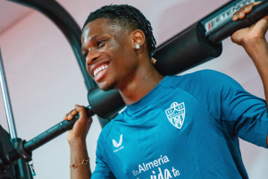 Ramazani ha vuelto feliz al Almería y se juega un buen contrato.
