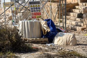 Piezas del Sagrado Corazón durante el desmontaje