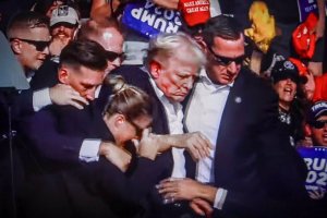 Trump, herido tras el tiroteo.