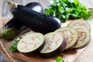 La berenjena, protagonista en la jornada de hoy.