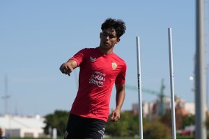 Marcos Peña terminó la pasada campaña a un gran nivel, logró el ascenso con el filial y ahora trabaja con Rubi.