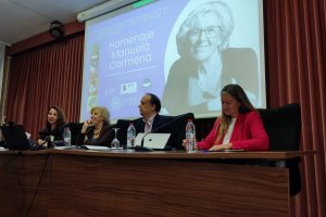 Fotografía del V Congreso realizado por el grupo de investigación en la UAL, en homenaje a Mabel Lozano y Manuela Carmena, 27 de abril de 2022. 