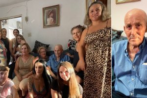 El Toto, con parte de su gran familia.