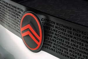 El Citroën ë-C4 “Made in Spain” es el automóvil 100% eléctrico fabricado en España con mayor éxito en el mercado entre enero y junio.
