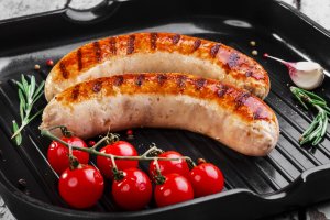 Salchichas. Foto: DepositPhotos.com.