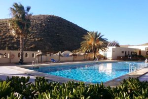 Camping Los Escullos.