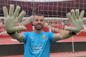 Luis Maximiano en una de sus entrevistas con LA VOZ de Almería y Cadena SER en el Mediterráneo.