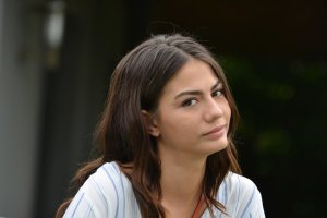 Demet Özdemir.