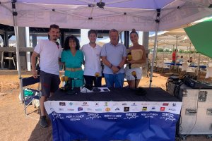 Invitados al Hoy por Hoy de ayer con parte del equipo de la Cadena SER en el conocido Chinguito Mar de Pulpí, que cuenta con una ubicación privile