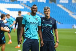 Umar Sadiq con Imanol Alguacil, eran otros tiempos.