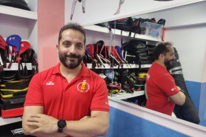 Con LA VOZ-Cadena SER en el Club de Taekwondo 301 Team.