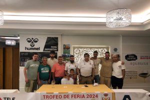 La directiva del Plus Ultra en la presentación de una nueva edición del torneo.