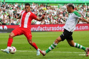 Kaiky no estuvo mal en el estreno frente al Racing.