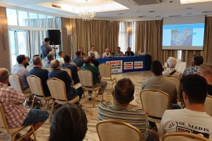 Desayuno informativo de los regantes de Níjar en el Gran Hotel Almería este jueves.