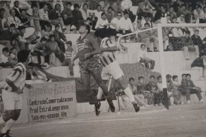 Un partido en Miramar en la década de los 90.