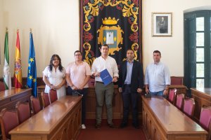 El acto de la firma esta mañana.