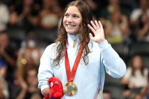 Anastasiya Dmytriv, con la medalla de bronce, está haciendo historia en París 2024.