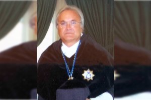 Alfredo Martínez Almécija.