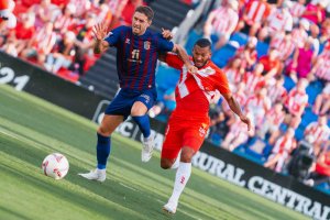 Luis Suárez disparó al poste en la primera mitad pero después ya no tuvo más oportunidades de gol.