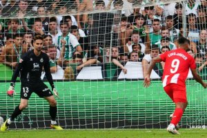 Luis Suárez ha marcado solo un gol de penalti en cuatro partidos de LaLiga.