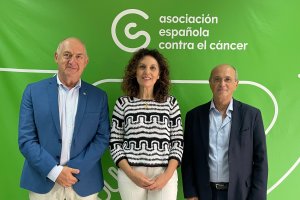 Gabriel Aguilera, Magdalenca Cantero y Gabriel Fiol.