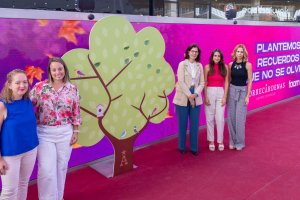 Presentación en el Centro Comercial Torrecárdenas.