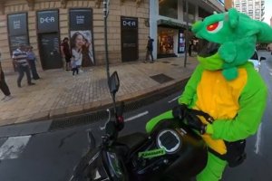 Fotograma de uno de los vídeos de este usuario en redes sociales.