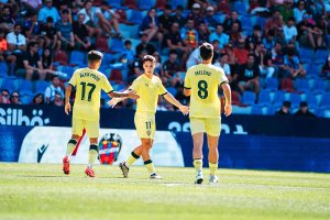 Arribas fue la única nota positiva del Almería en el Ciutat de Valencia.