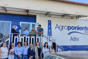 Acto comienzo actividad almacén confección Adra