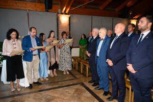 Reconocimiento a los veterinarios con 25 años en la profesión.