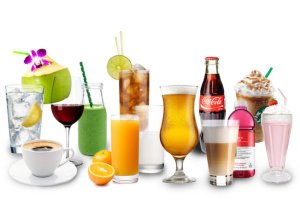 Composición con varias bebidas.