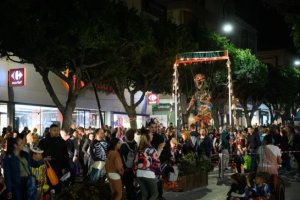 Pasacalles realizado en la edición anterior de la Noche en Negro