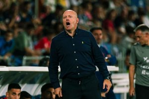 Pepe Mel no pudo encadenar dos triunfos en casa.